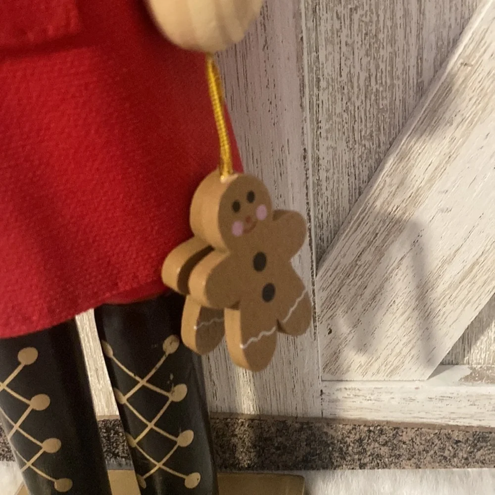 Gingerbread Baker Nutcracker